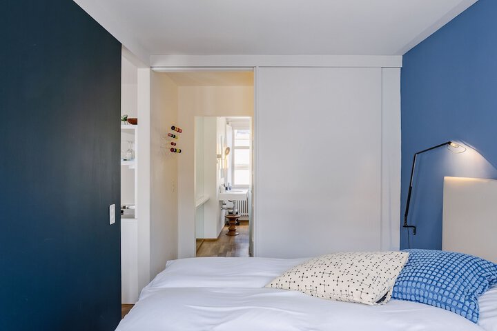 Room 10 of 74