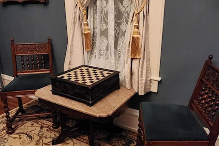 Room 49 of 83