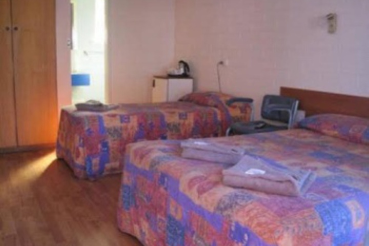 Room 34 of 120