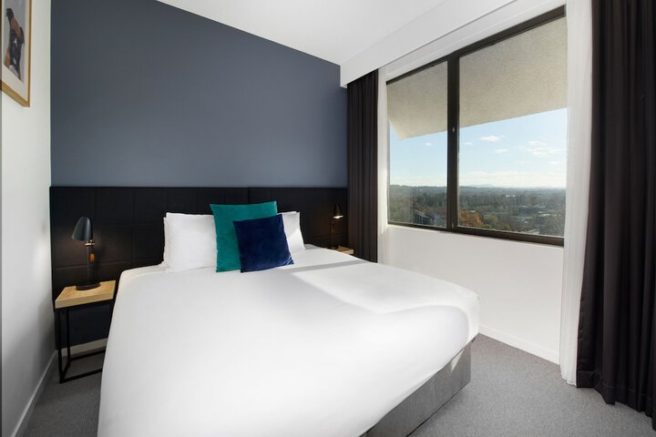 Room 43 of 71