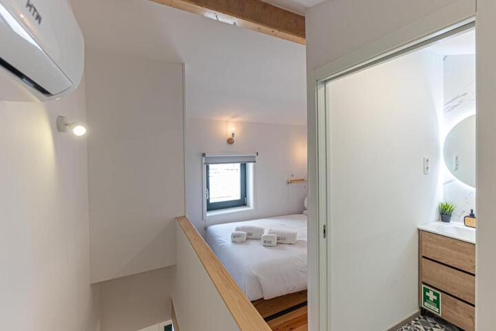 General 10 of 24