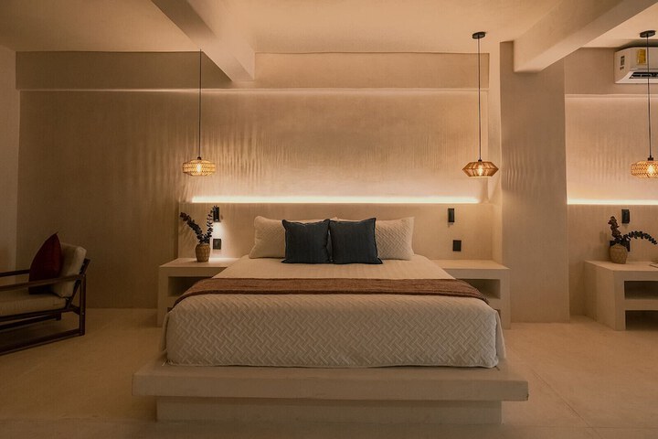Room 15 of 67