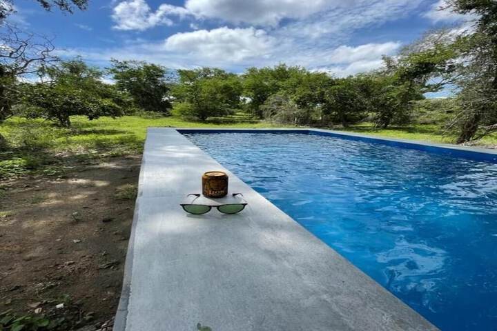Pool 16 of 24