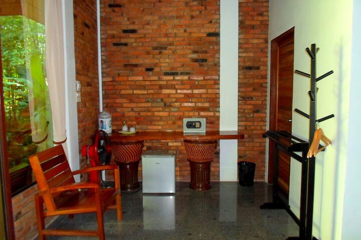 Room amenity