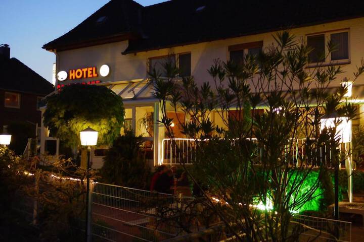 Hotel 50 of 53