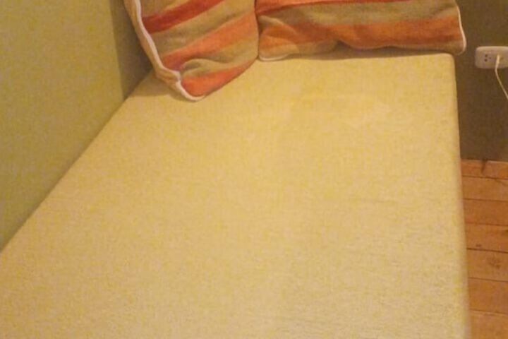 Room 3 of 18