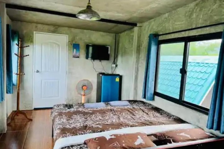 Room 14 of 41