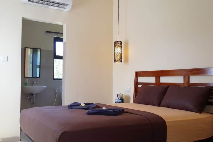 Room 5 of 47