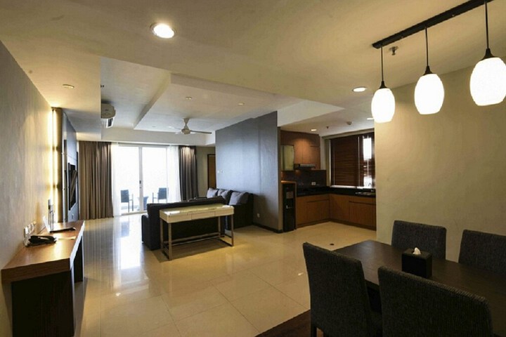 Room 20 of 37