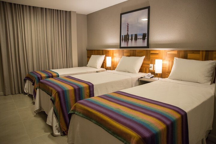 Room 21 of 48