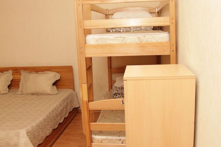 Room 15 of 36