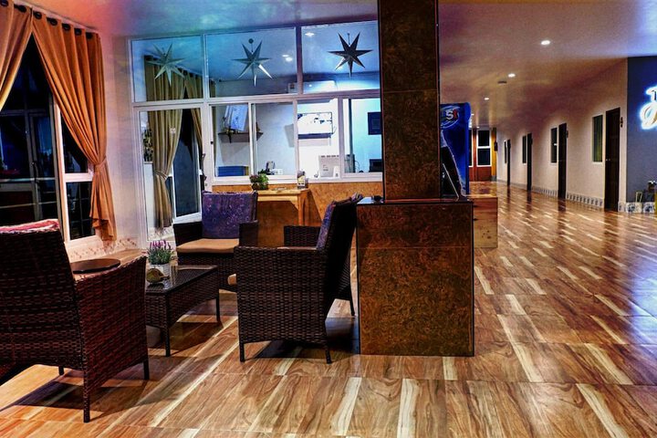 Hotel Interior 9 of 57