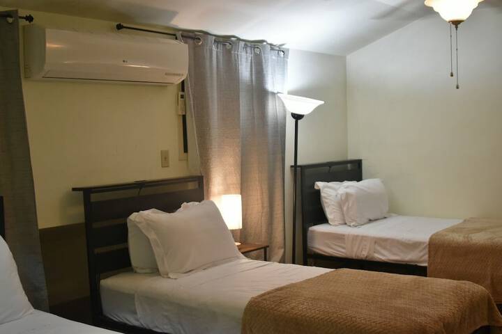 Room 89 of 157