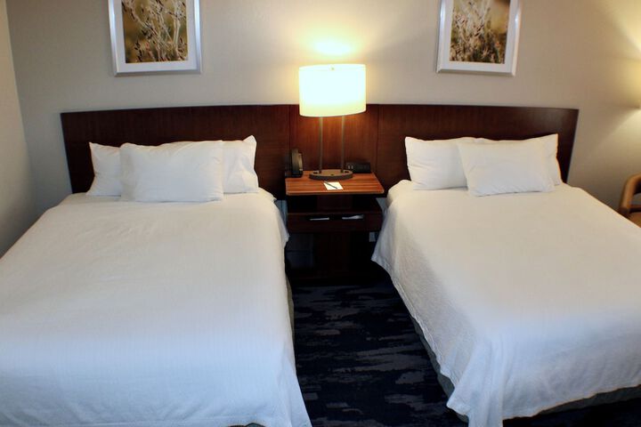 Room 10 of 40