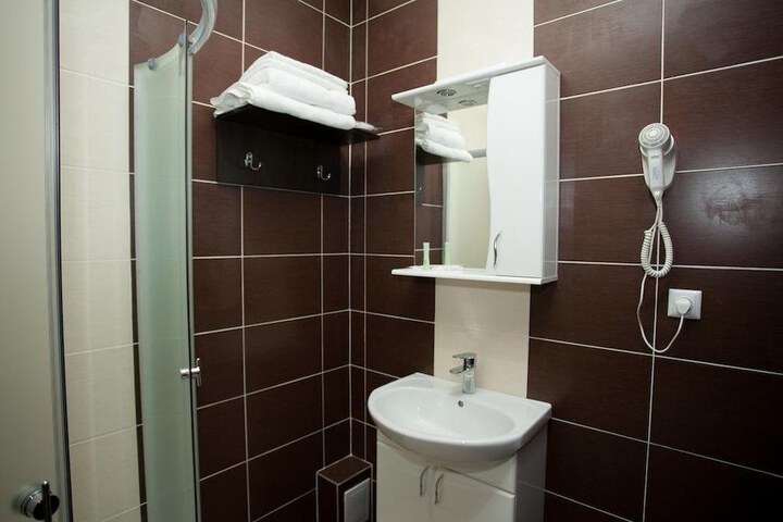 Room 15 of 20