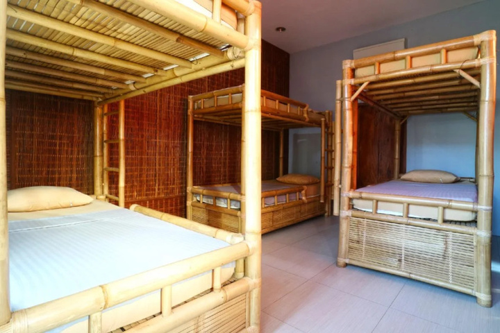 Room 3 of 15