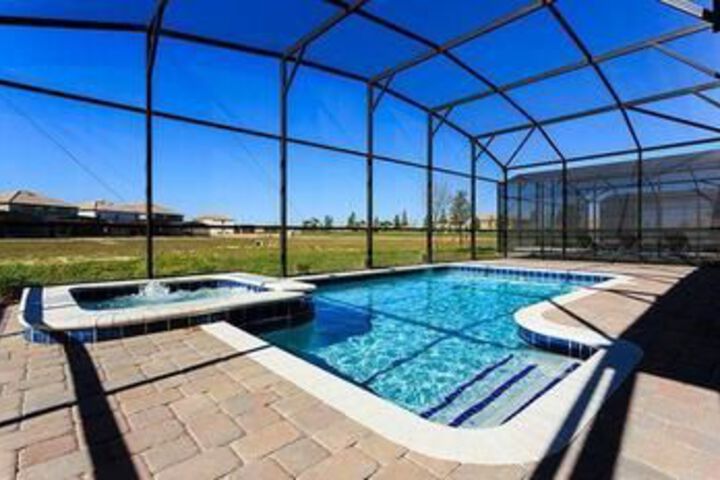 Pool 72 of 91