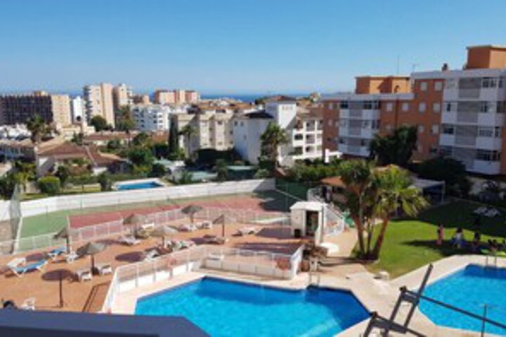 Studio in Torremolinos With Wonderful Sea View Pool Access & Furnished Te...