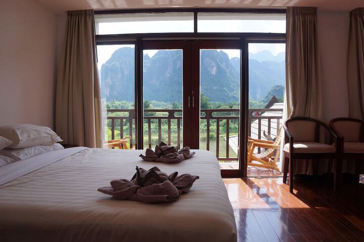 Room 20 of 64