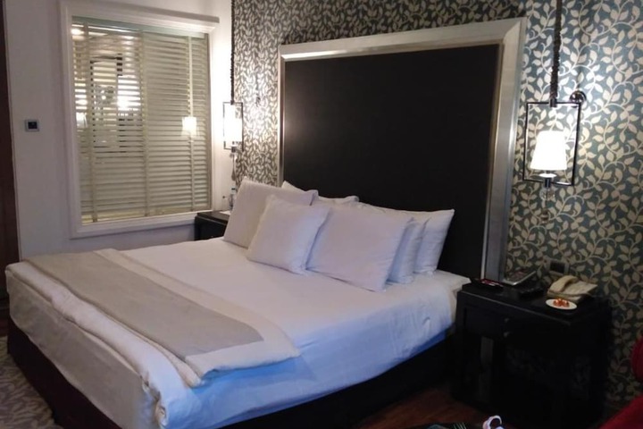 Room 12 of 45