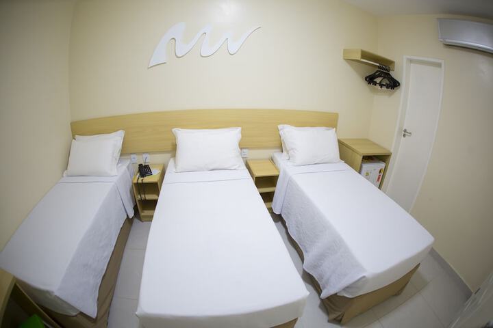 Room 6 of 37