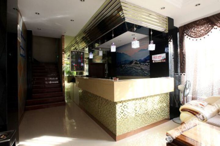 Hotel Interior 6 of 19