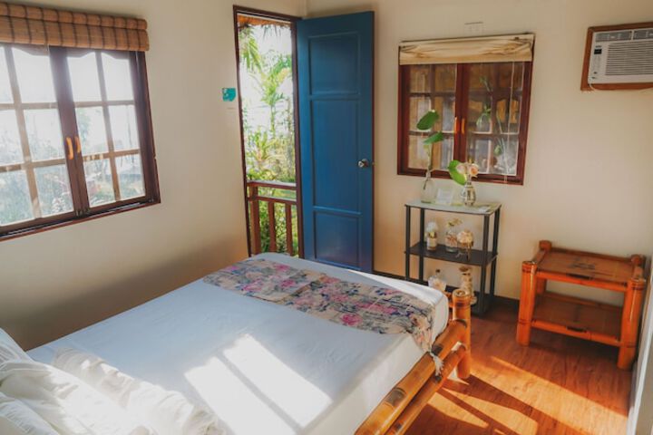 Room 26 of 80