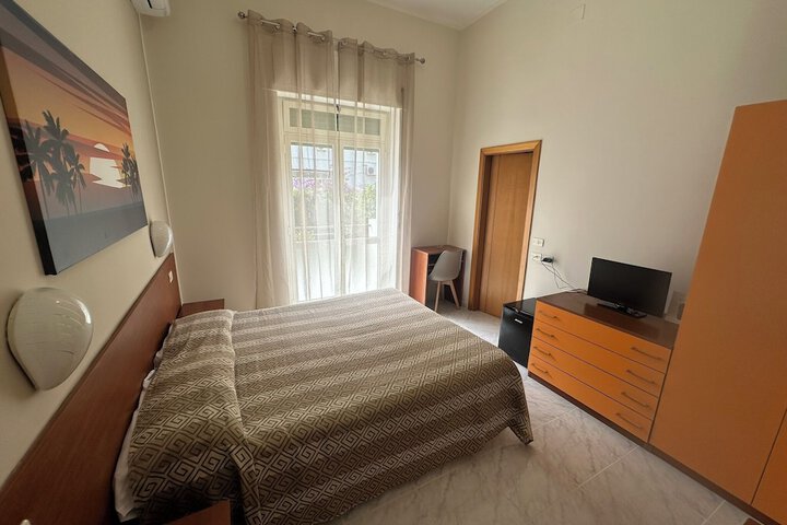 Room 17 of 56
