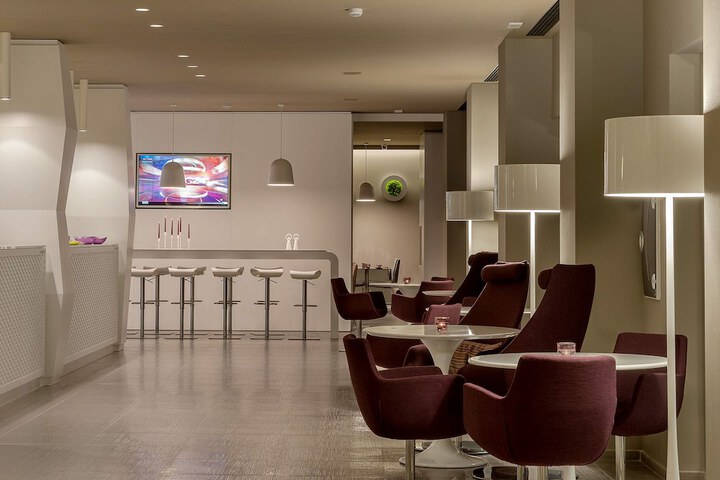 Hotel Interior 6 of 76