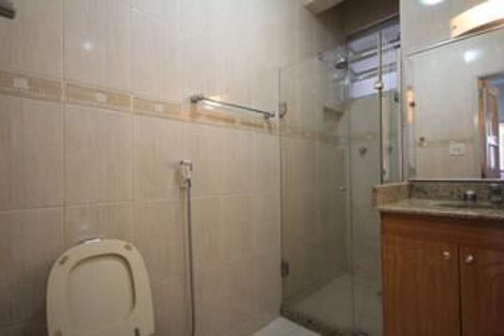 Room 3 of 24