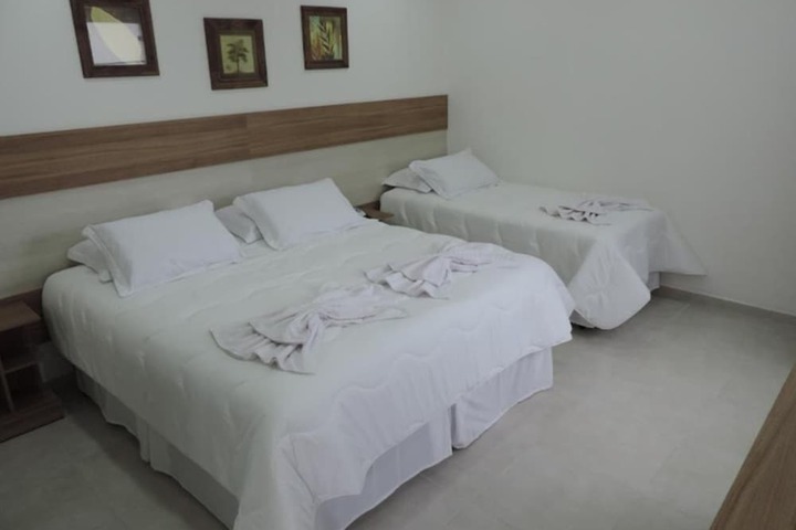 Room 6 of 78