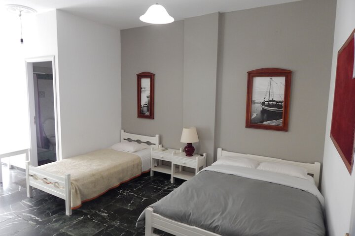 Room 13 of 63