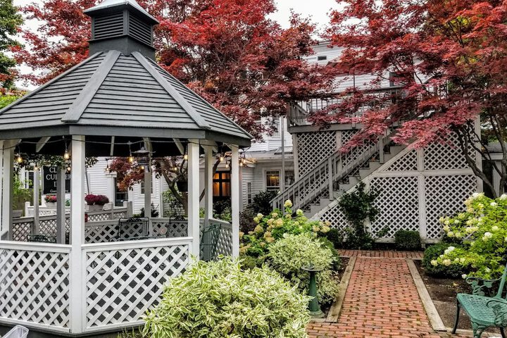 Hotel Exterior 109 of 115