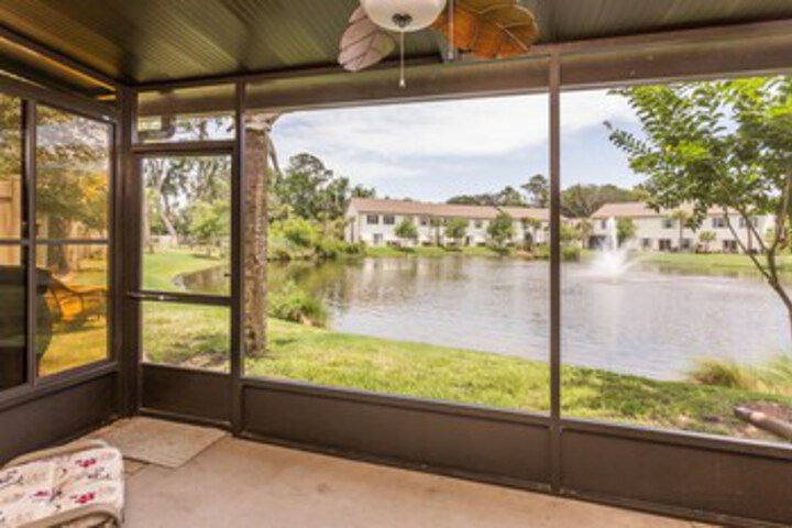 Terrace/Patio 3 of 38