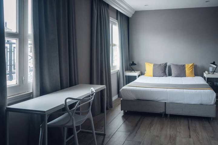 Room 44 of 71
