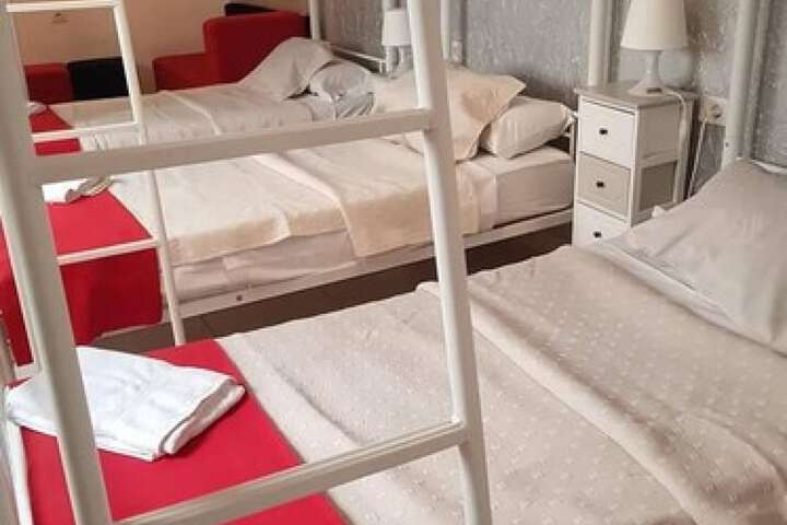 Room 19 of 50