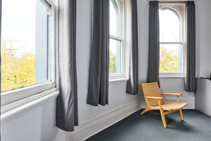 Room 19 of 35