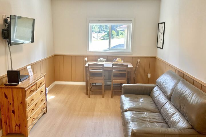 Room 75 of 153