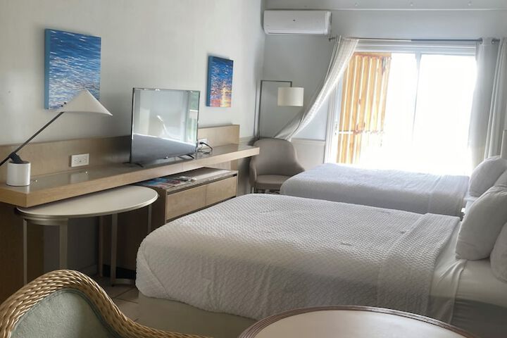 Room 25 of 111