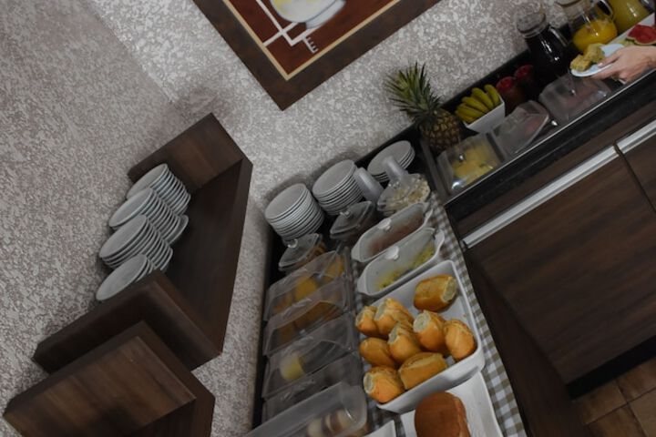 Dining 48 of 67