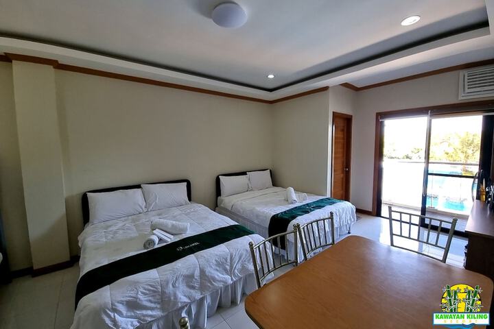Room 15 of 46