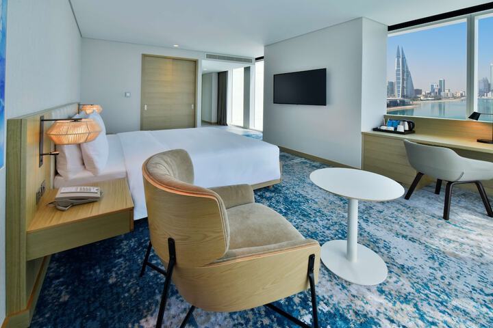 Room 11 of 60