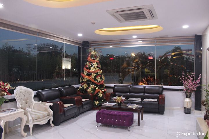 Hotel Interior 3 of 98