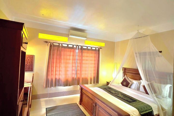 Room 34 of 123