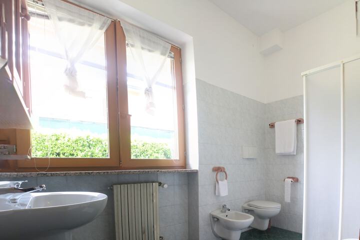 Room 14 of 14