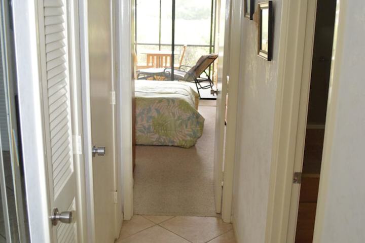 Room 4 of 15