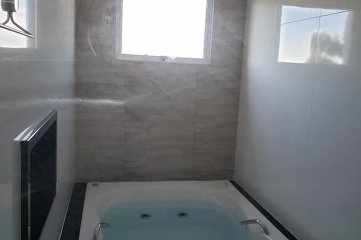 Spa 10 of 49