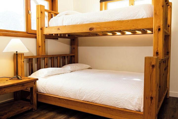 Room 4 of 19