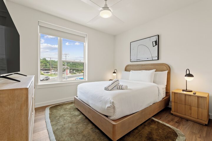 Room 50 of 184