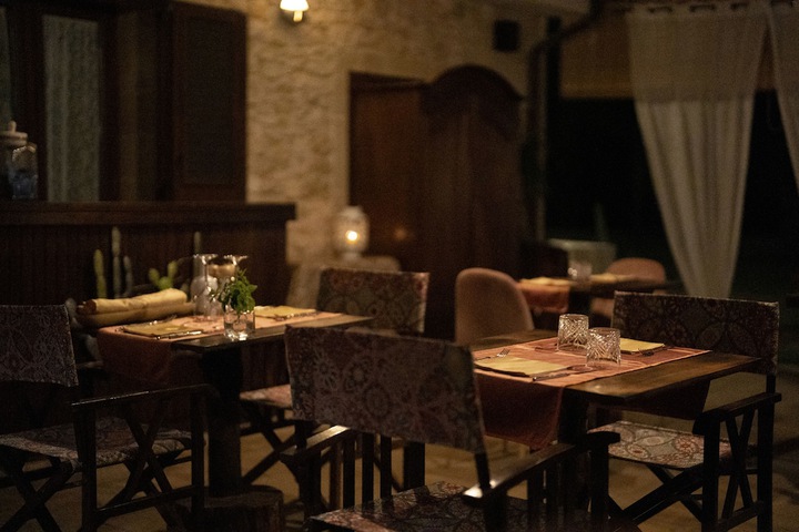 Dining 204 of 247